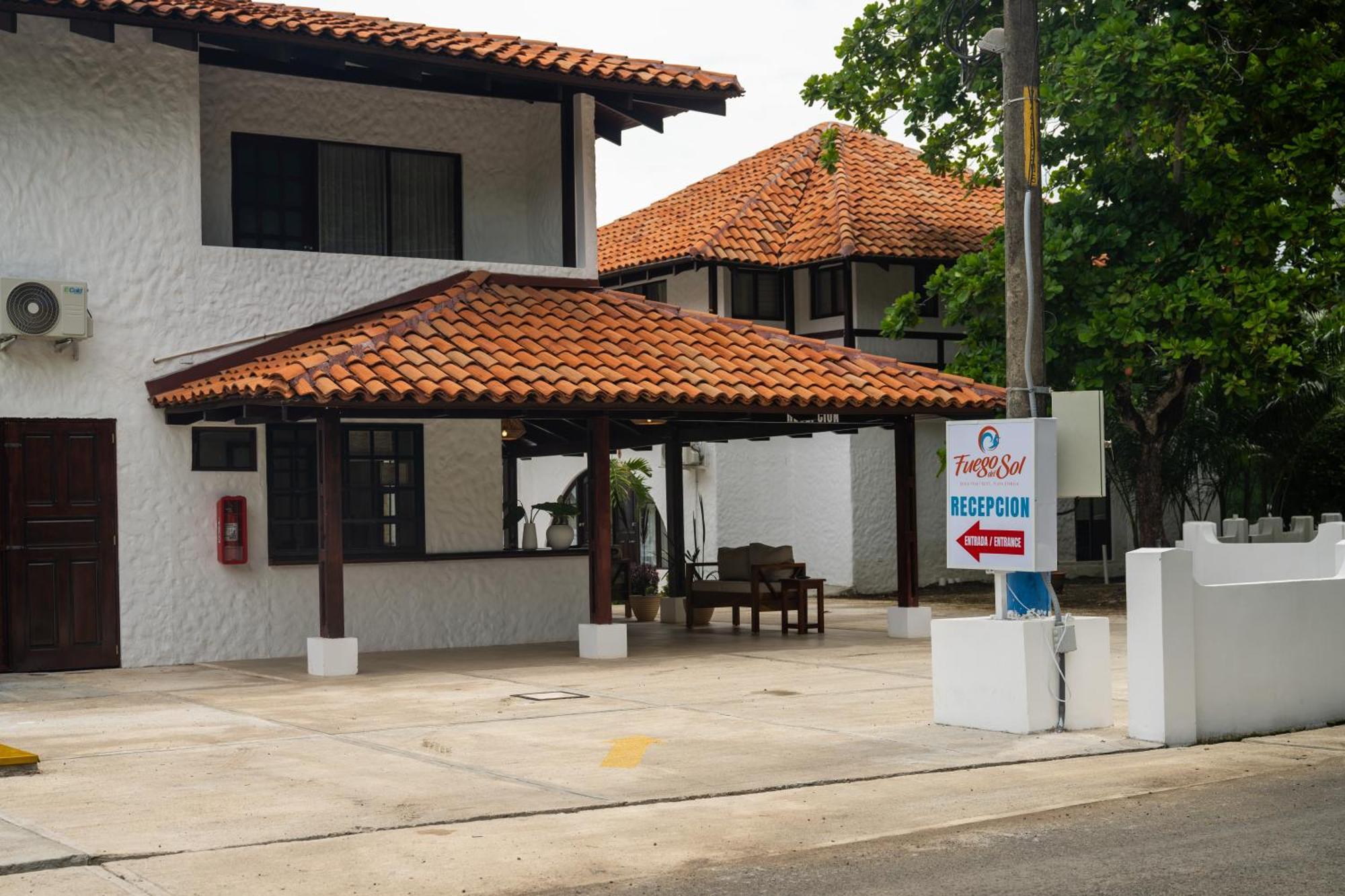 Fuego Del Sol Beachfront Hotel Jaco Exterior photo